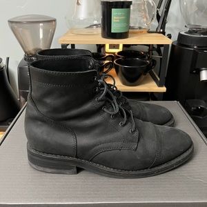 Thursday Boots Captains Matte Black